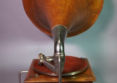 1909 His Masters Voice HMV Junior Monarch Gramophone - 47ebf0ac 956c 46fc b663 d7eb151ce7b6